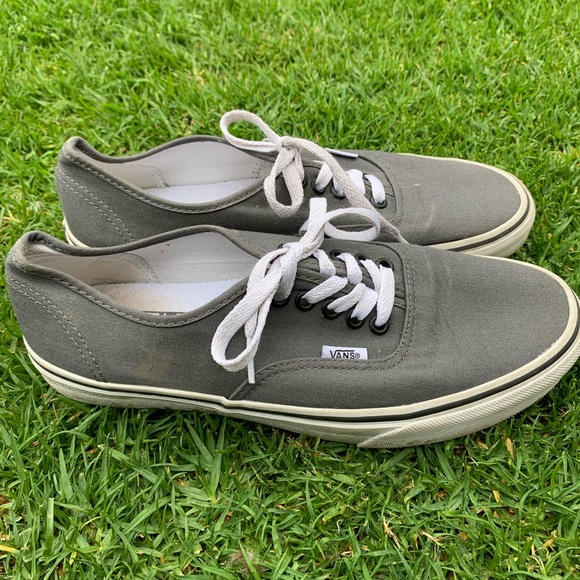 vans authentic core classic
